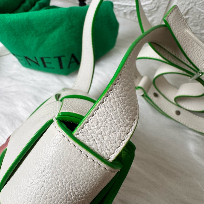 BV Bottega Veneta BETCandy Cassette 牛皮-16