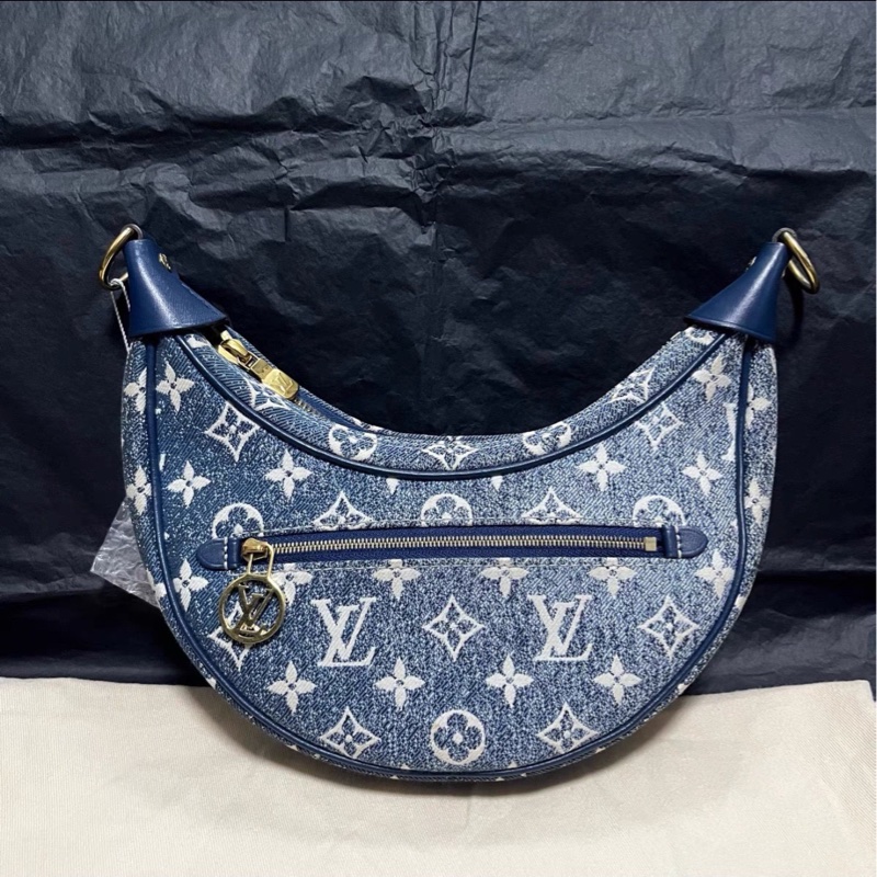 質感活潑系✨99新🆕Lv路易威登牛仔丹寧老花金扣Loop豌豆包單肩斜挎鏈條包-8