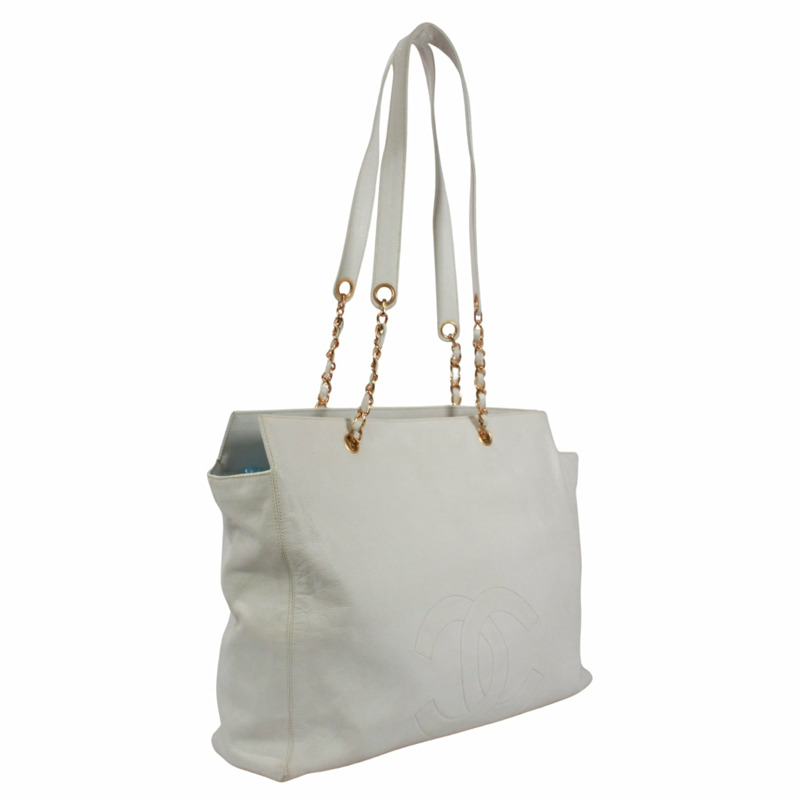 香奈兒 (CHANEL) 鏈條手提包，Coco 標誌，魚子醬紋皮革，白色，女士-1