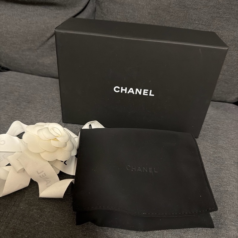 CHANEL香奈兒經典19 三折迷你短夾-0