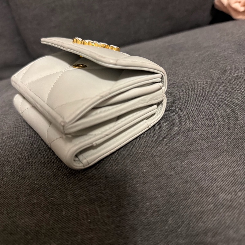 CHANEL香奈兒經典19 三折迷你短夾-11