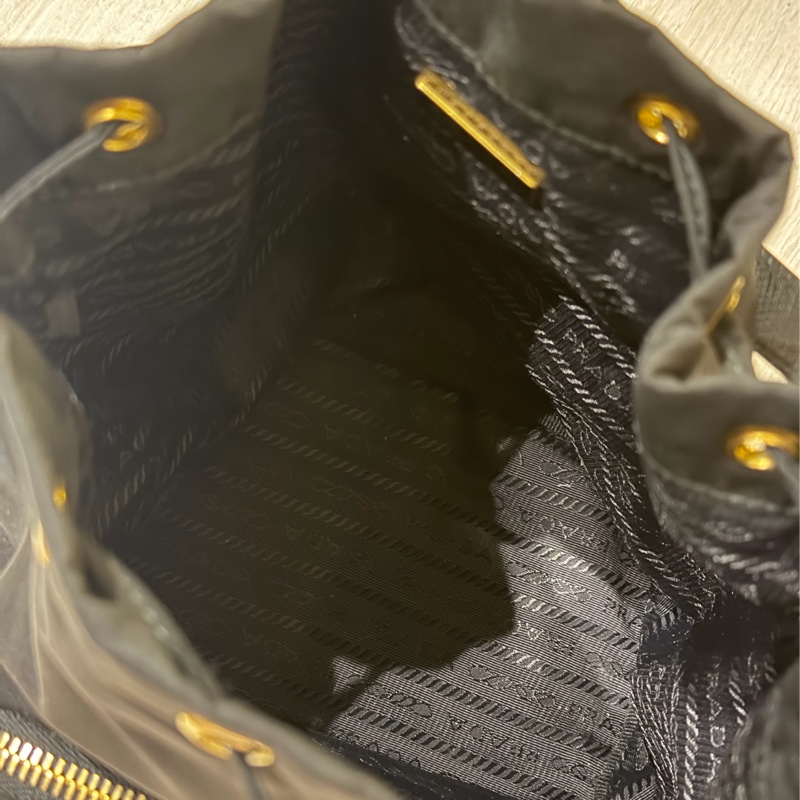 Prada Duet Re-Nylon 水桶袋 尼龍小水桶 水桶包 黑-12