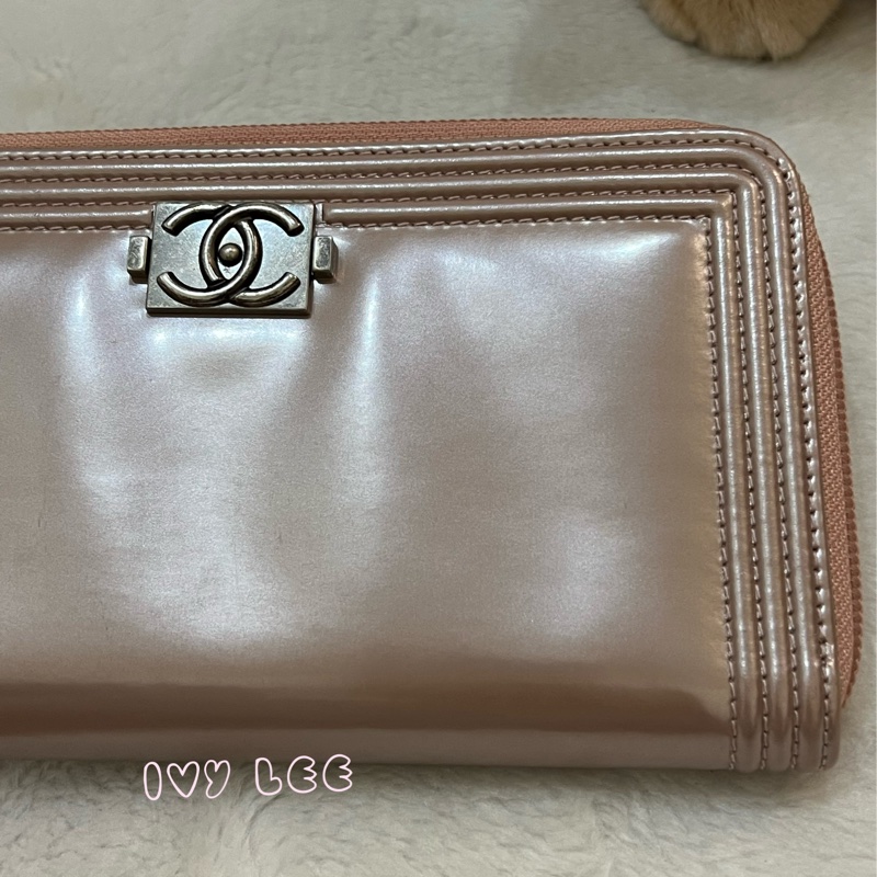 CHANEL 16開 金屬皮革 粉色 BOY 拉鍊 長夾 正品 二手精品-28