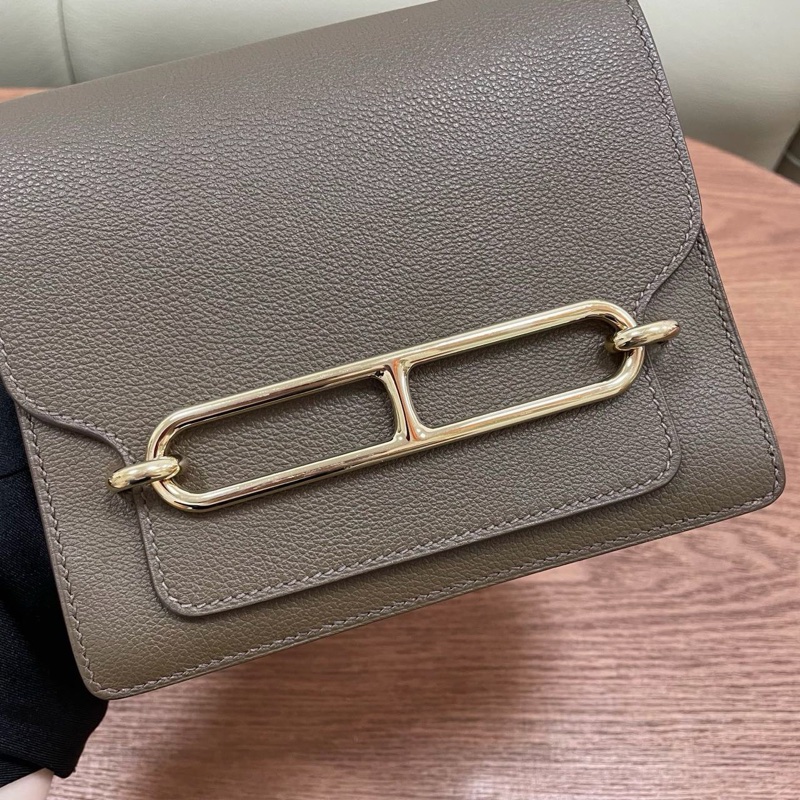 🌈Hermes🧡Mini Roulis🧡威馬犬灰金扣🧡98新🌈🌟evercolor皮🌟miniroulis🌟roulis🌟roulis19🌟豬鼻子🌟愛馬仕🌟-1