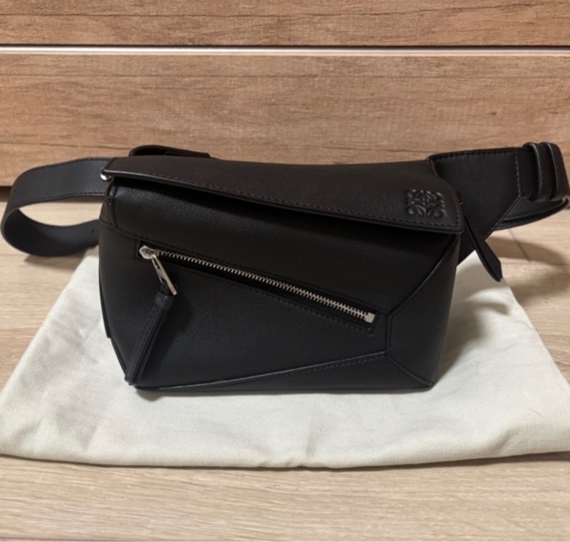 （新款）Loewe Mini Puzzle 斜背 腰包 胸口包-0