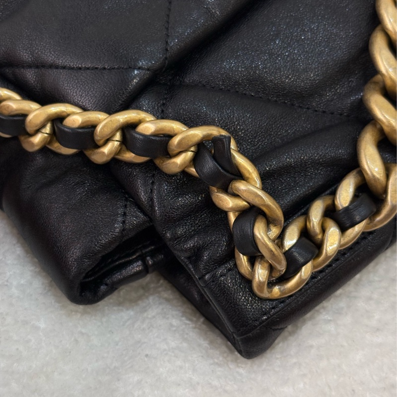 Chanel 19bag 黑金 中號 30cm-16