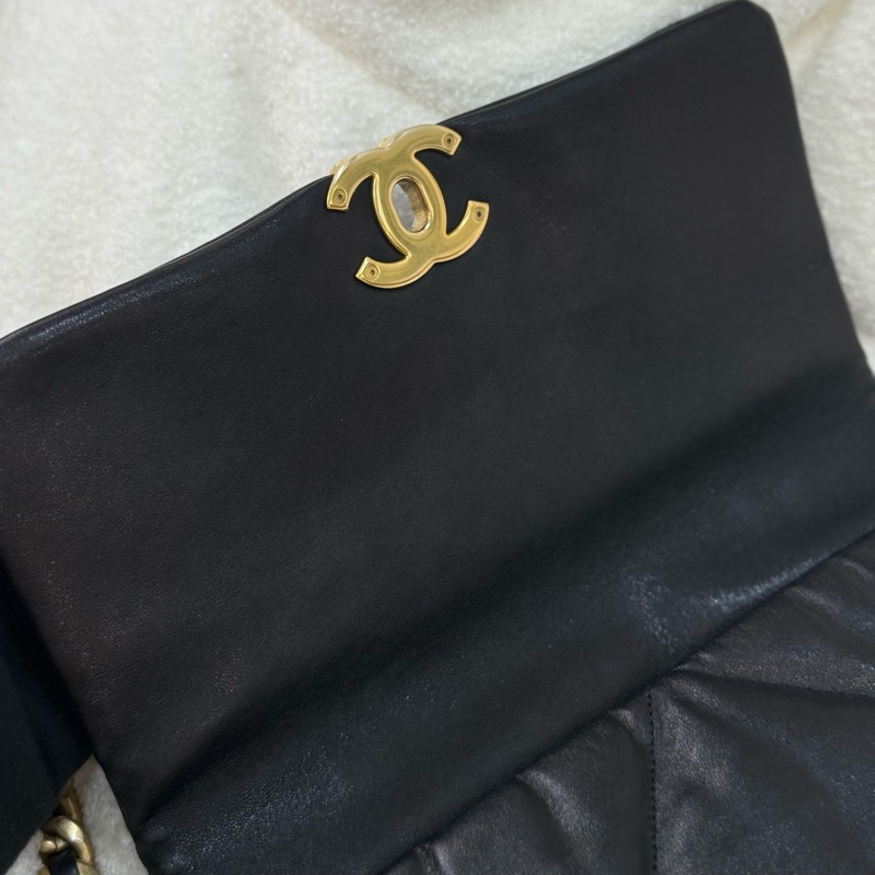 Chanel 19bag 黑金 中號 30cm-19