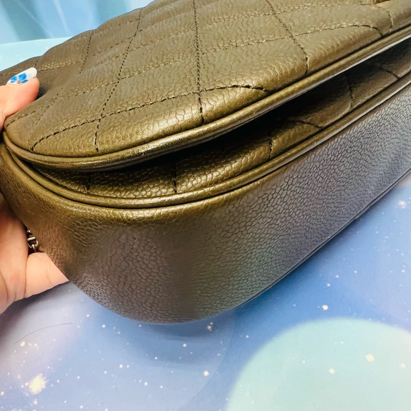 香奈兒荔枝牛皮馬鞍包-1