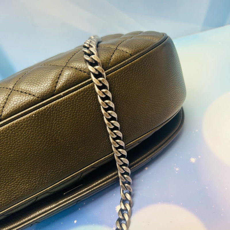 香奈兒荔枝牛皮馬鞍包-2