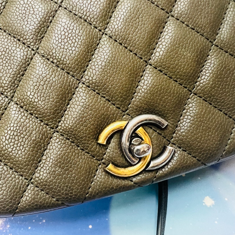 香奈兒荔枝牛皮馬鞍包-3