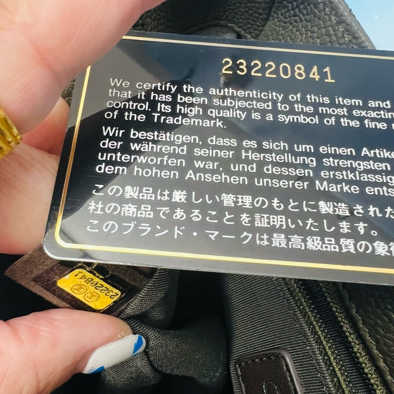 香奈兒荔枝牛皮馬鞍包-8