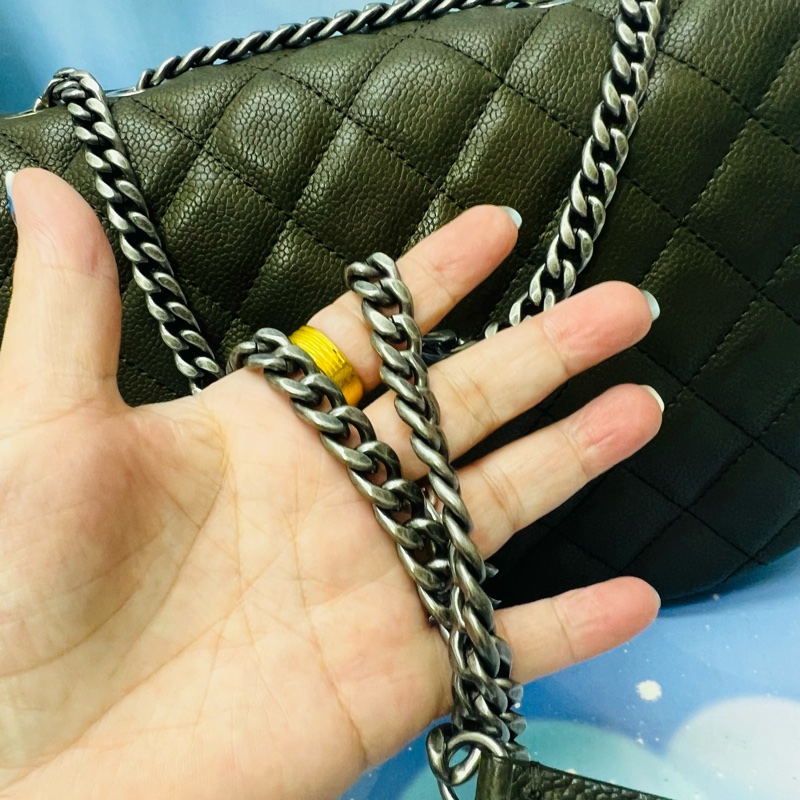 香奈兒荔枝牛皮馬鞍包-9