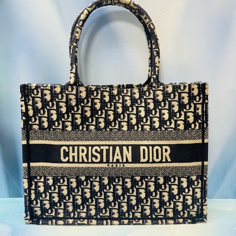 Dior 拖特包