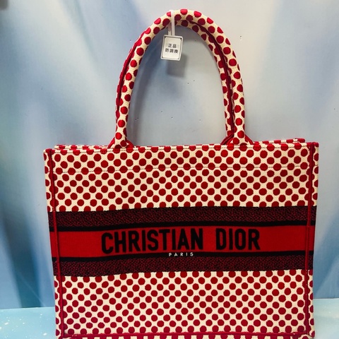 Dior 拖特包