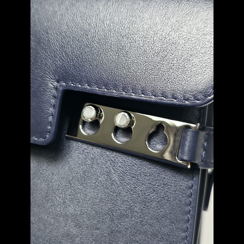 Delvaux - Tempete PM-11