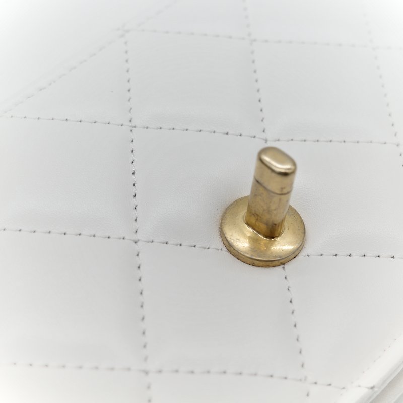 Chanel 香奈兒 白色 牛皮 雙金球 WOC 斜挎包-21