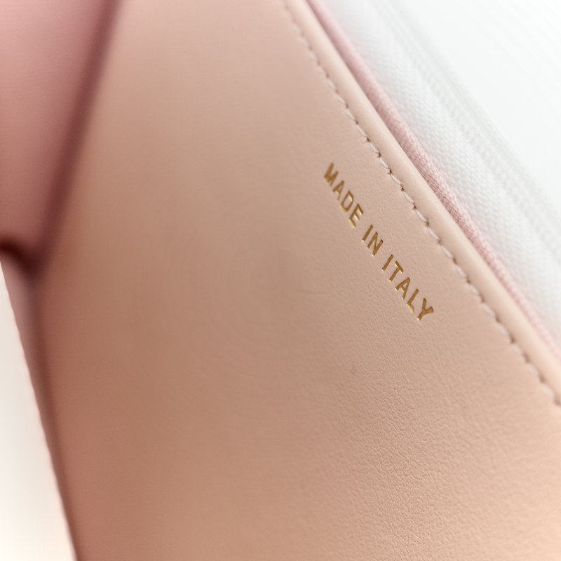 Chanel 香奈兒 白色 牛皮 雙金球 WOC 斜挎包-31