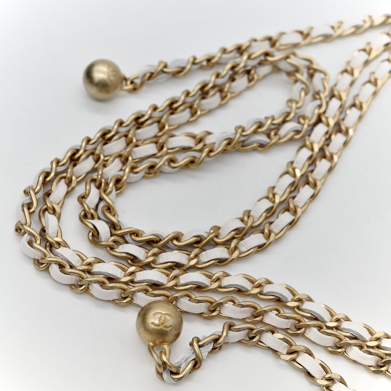 Chanel 香奈兒 白色 牛皮 雙金球 WOC 斜挎包-35