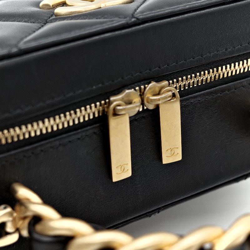 Chanel Matelasse Vanity Bag-10