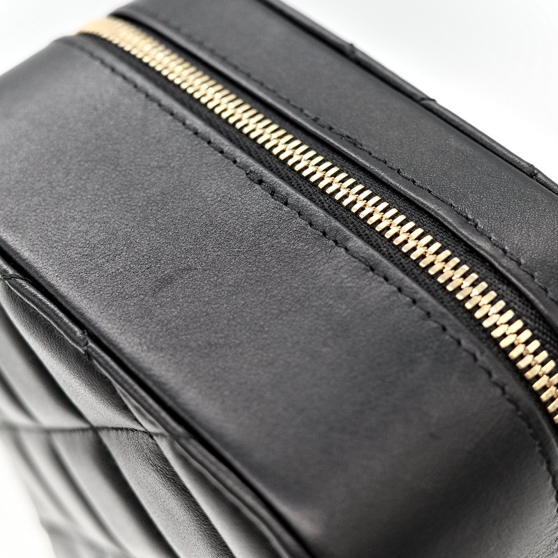 Chanel Matelasse Vanity Bag-14