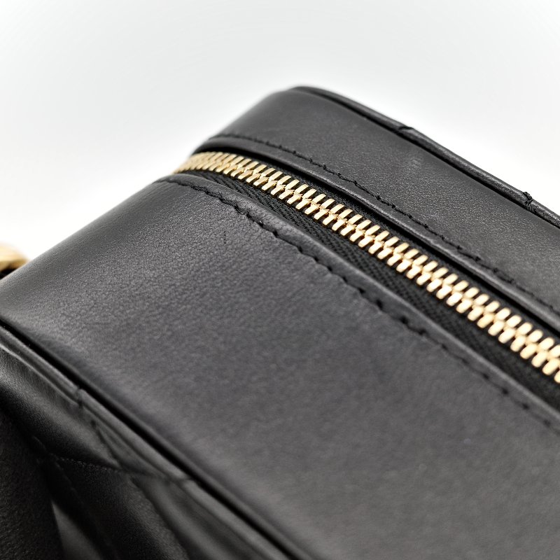 Chanel Matelasse Vanity Bag-18