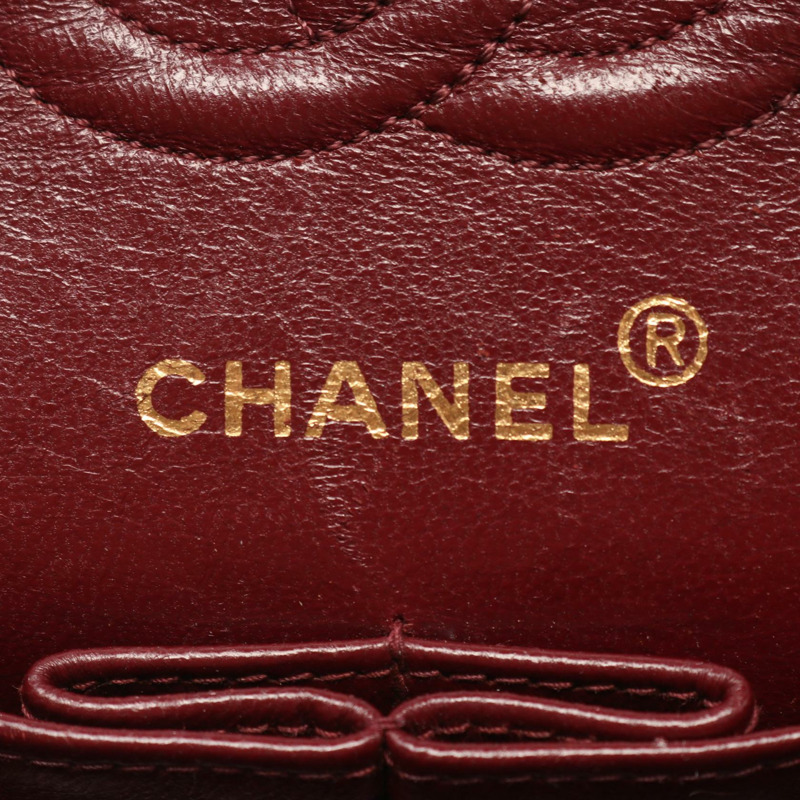 香奈兒 (CHANEL) Matelasse W 翻蓋鏈條單肩背包，羊皮材質，黑色，二手，金色五金，CC-3