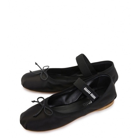 Miu Miu 女士 圓頭鬆緊帶芭蕾舞鞋35 35.5 36 36.5 37 37.5 38 38.5 39 39.5 40 40.5 41碼