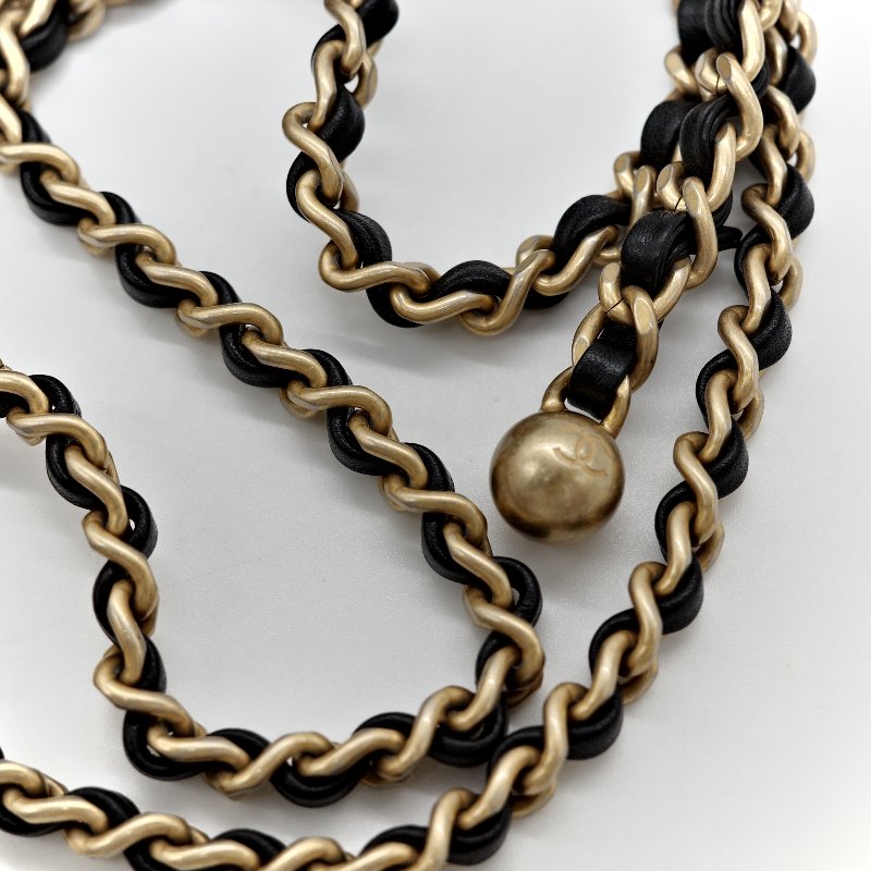 Chanel 香奈兒 Mini Square Pearl Crush 方胖子 黑色 羊皮小金球 斜背鏈帶包-23