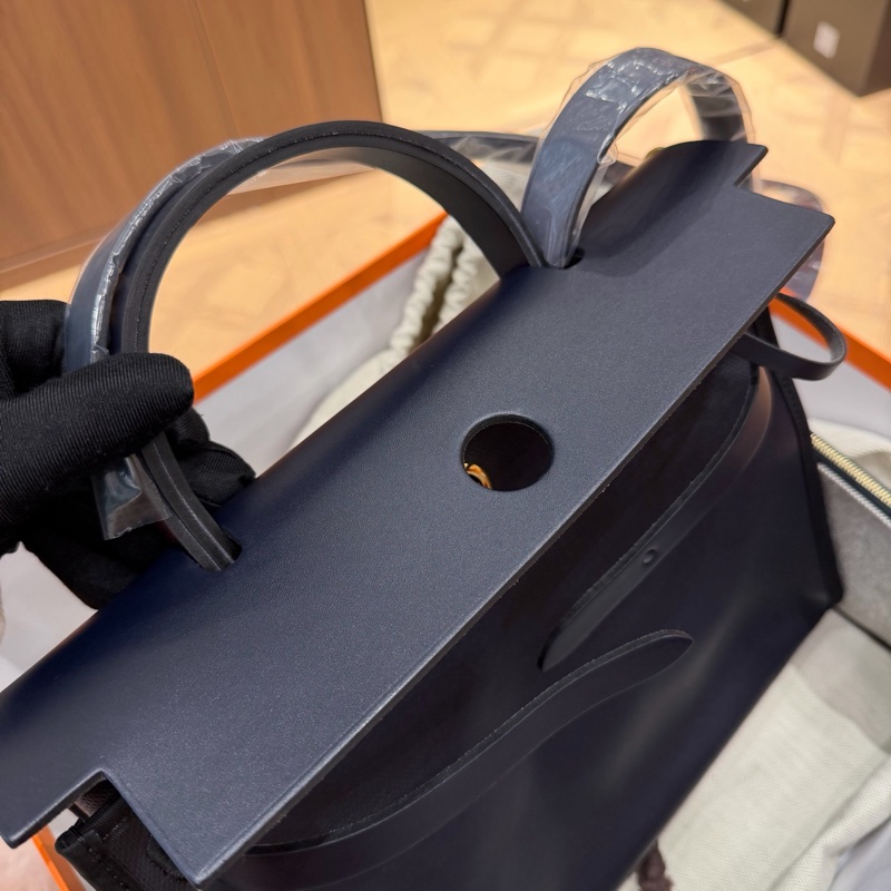 🌈Hermes💙Herbag 31💙深藍色金扣防水布🌈全新閒置🌟Stamp B🌟有盒🌟herbag31🌟herbag🌟愛馬仕🌟-1