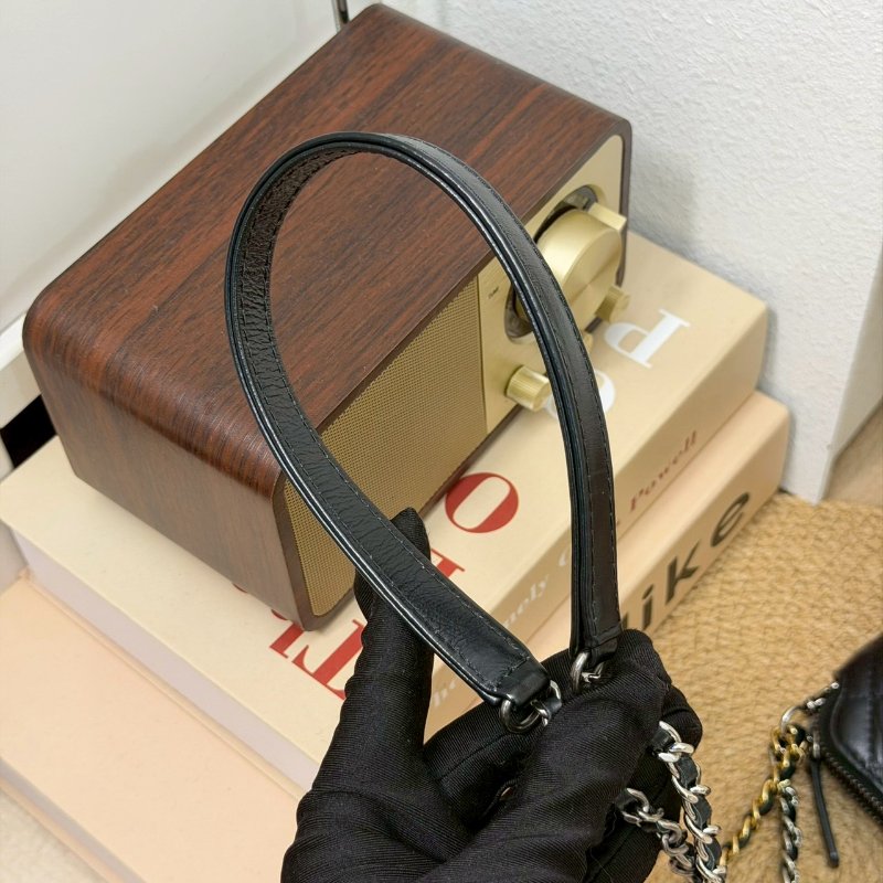 🏷Chanel 香奈兒．Gabrielle 流浪 WOC-21