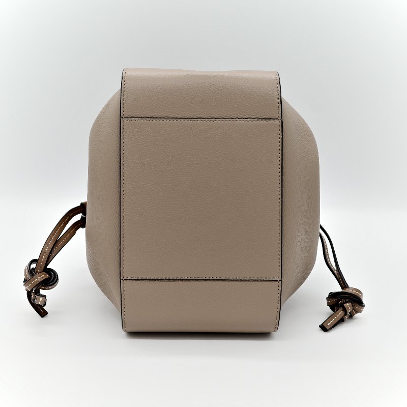 LOEWE 羅威 Mini Hammock 迷你 粒面小牛皮 吊床包 肩背包 手提包 雙色 沙色-7