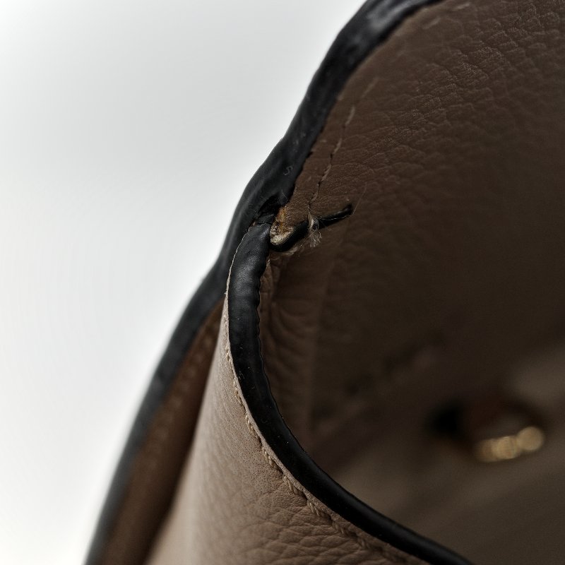 LOEWE 羅威 Mini Hammock 迷你 粒面小牛皮 吊床包 肩背包 手提包 雙色 沙色-13