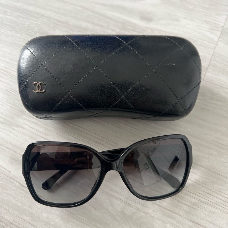 Chanel 5230Q 太陽眼鏡（大框方形系列） 小臉神器 割愛6580  正常使用痕跡 有盒 這個現在有的話新款都要20,000起跳了-3