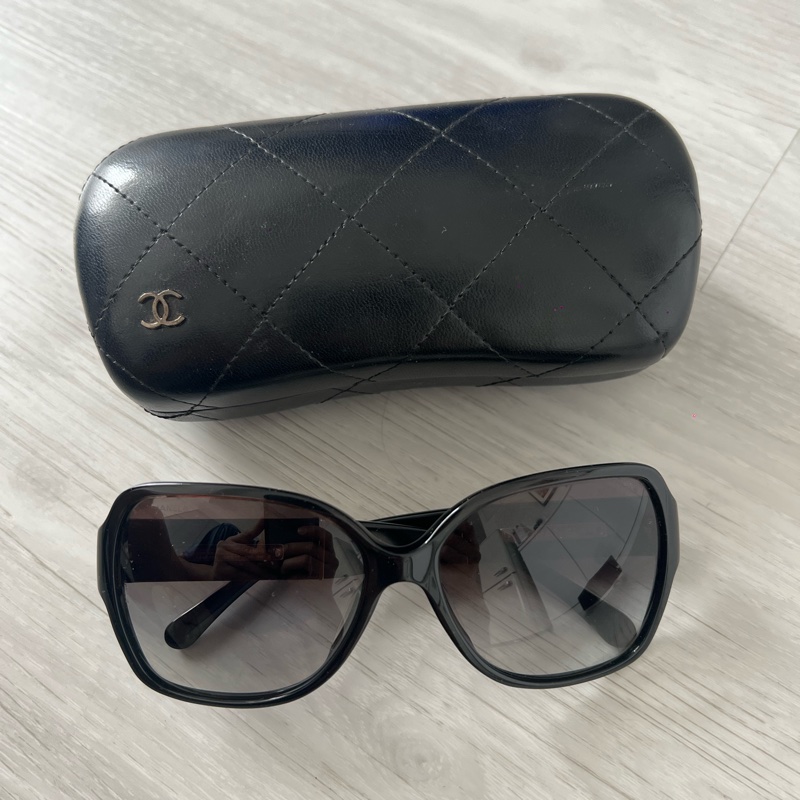 Chanel 5230Q 太陽眼鏡（大框方形系列） 小臉神器 割愛6580  正常使用痕跡 有盒 這個現在有的話新款都要20,000起跳了-14