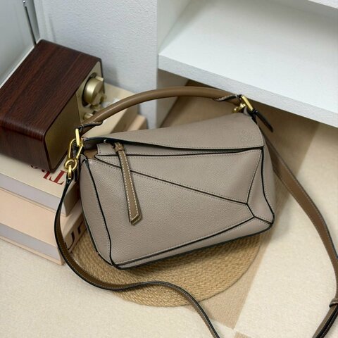 🏷Loewe 羅意威．Small Puzzle 沙色