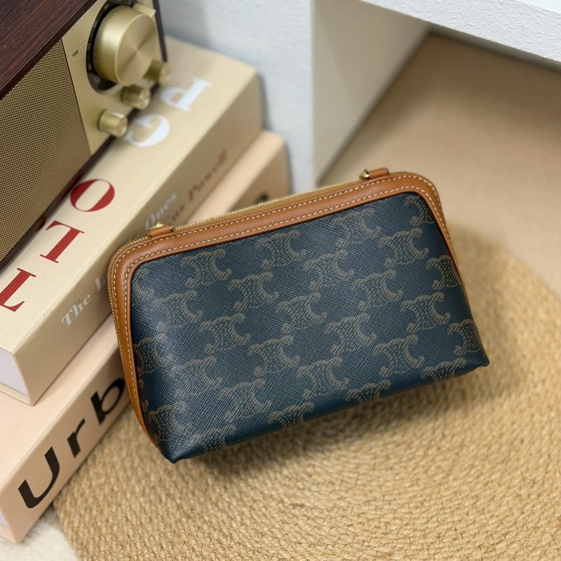 🏷Celine 瑟琳．Mini 貝殼包 新款-1