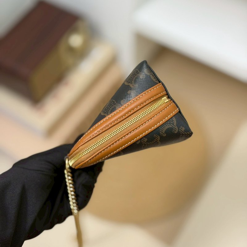 🏷Celine 瑟琳．Mini 貝殼包 新款-3