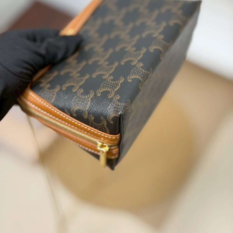 🏷Celine 瑟琳．Mini 貝殼包 新款-4