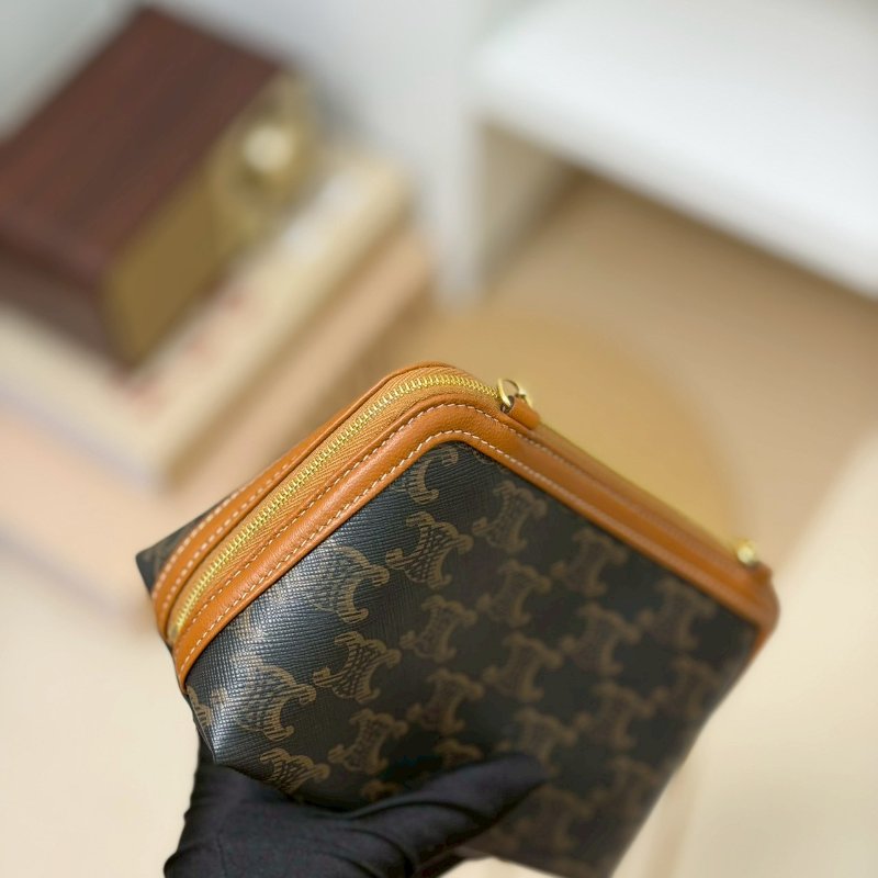 🏷Celine 瑟琳．Mini 貝殼包 新款-10