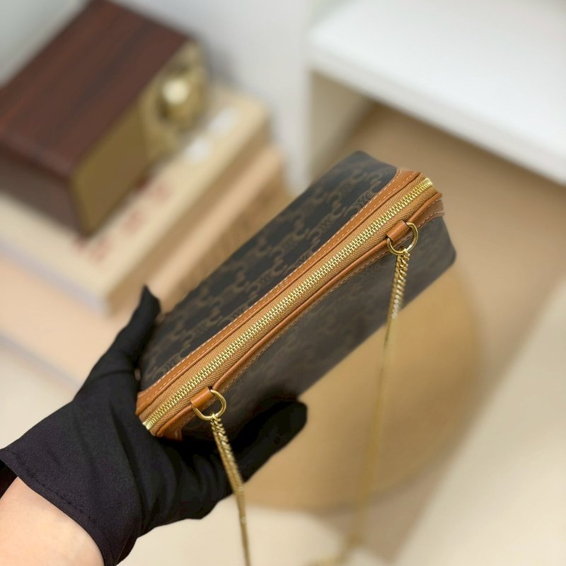 🏷Celine 瑟琳．Mini 貝殼包 新款-13