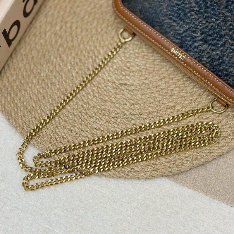 🏷Celine 瑟琳．Mini 貝殼包 新款-17