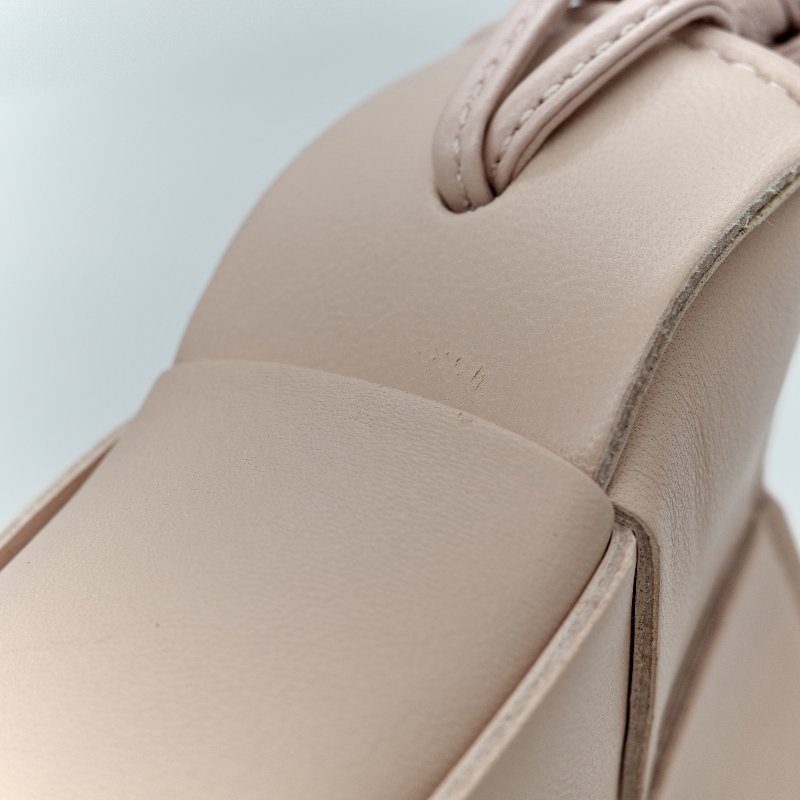 Bottega Veneta 寶緹嘉 粉色 編織 牛皮 斜挎包-15