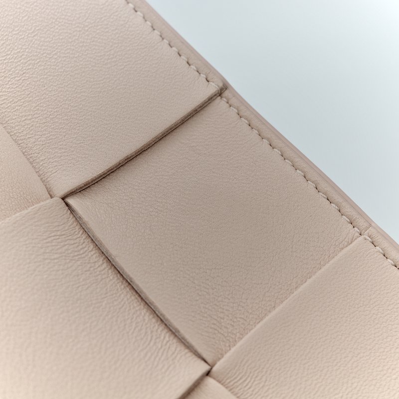 Bottega Veneta 寶緹嘉 粉色 編織 牛皮 斜挎包-19