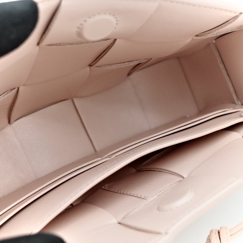 Bottega Veneta 寶緹嘉 粉色 編織 牛皮 斜挎包-20
