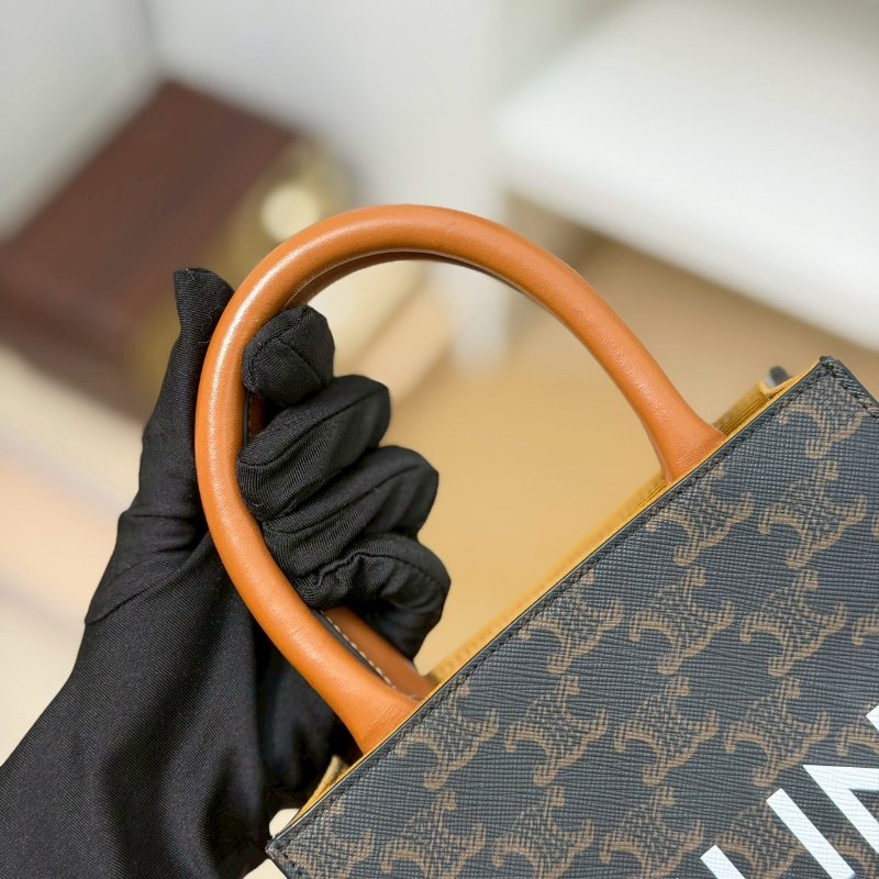 🏷️Celine 瑟琳．Mini Cabas 琴譜包 新款/客人寄賣-15