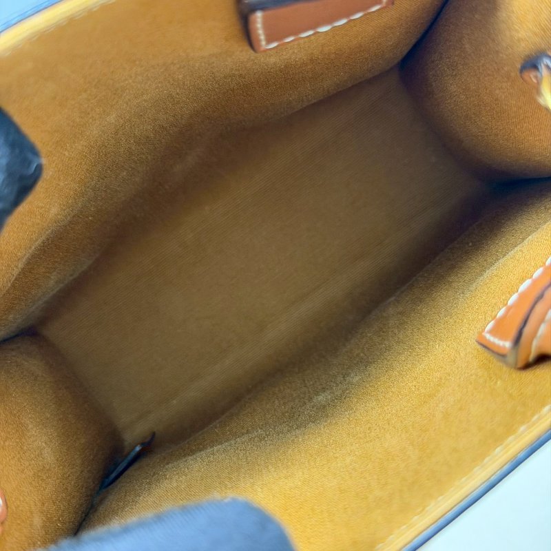 🏷️Celine 瑟琳．Mini Cabas 琴譜包 新款/客人寄賣-18