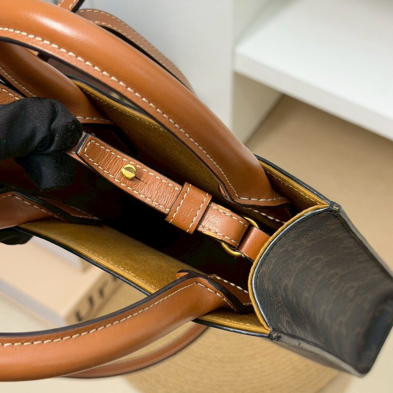 🏷️Celine 瑟琳．Mini Cabas 琴譜包 新款/客人寄賣-19