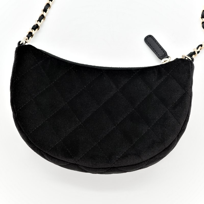Chanel 香奈兒 絲絨 絨布 黑色  鑽石扣 斜挎包 月亮包-3