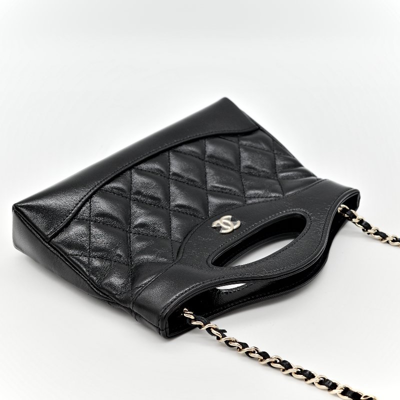 Chanel 31 Bag 黑色 蠟皮 淡金色 手提包 斜挎包 兩用-2