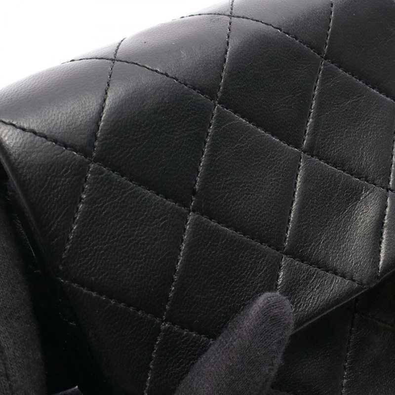 香奈兒迷你Matelasse 20鏈條斜挎包，羊皮材質，黑色，金色五金-5